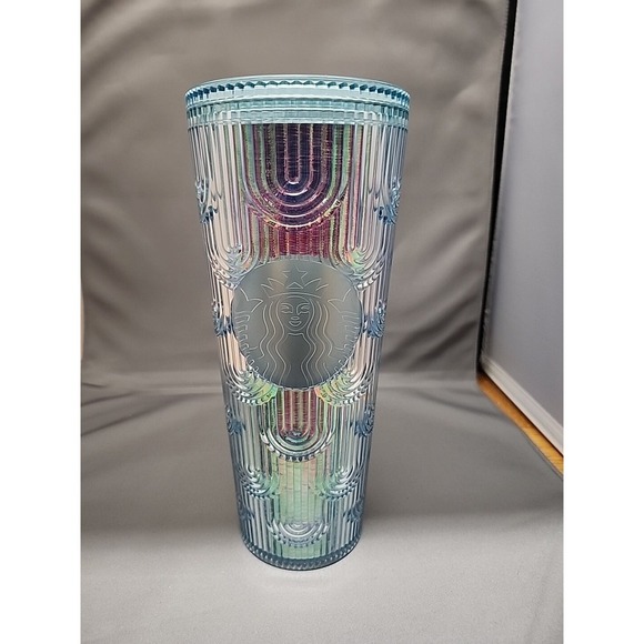 NEW Starbucks Spring 2022 Iridescent Mermaid Scales Tumbler Cup Venti 24 oz Teal - Picture 1 of 3